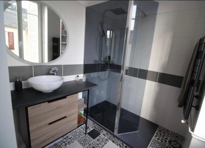 Appartement De Charme En Plein Coeur De Nevers Luaran gambar